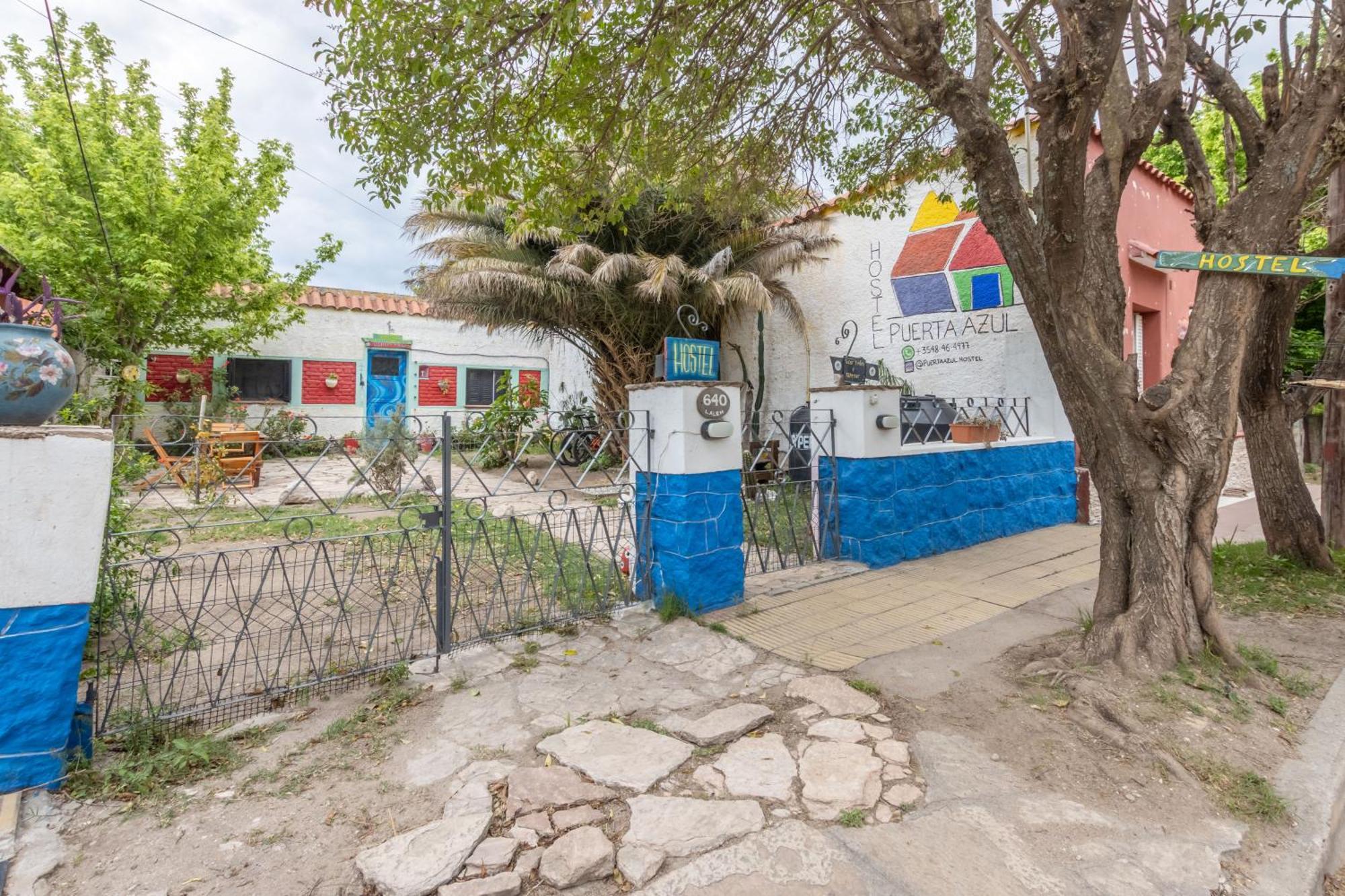 קאפילה דל מונטה Puerta Azul Hostel מראה חיצוני תמונה